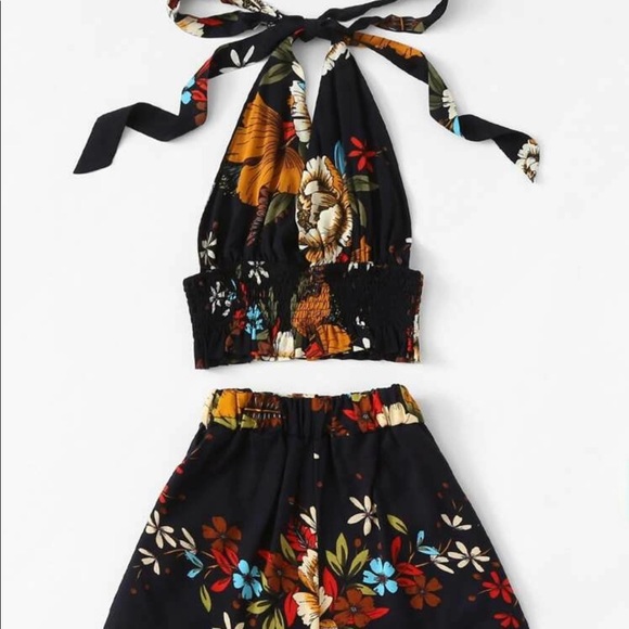 Halter top with shorts. Flowy NWT - Picture 3 of 6